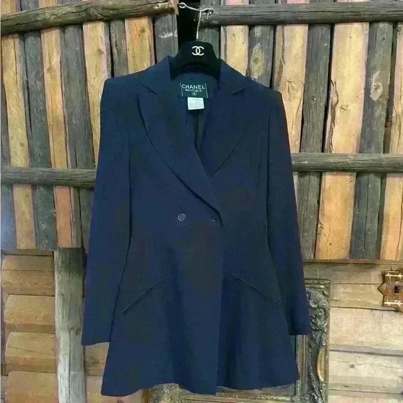 Chanel A line Skirt and Jacket - Picture 3 of 11